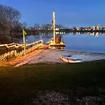 別荘 Maasparcje Met Hottub,kamadobbq En Firepit *