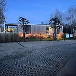 Maasparcje Met Hottub,kamadobbq En Firepit Roermond