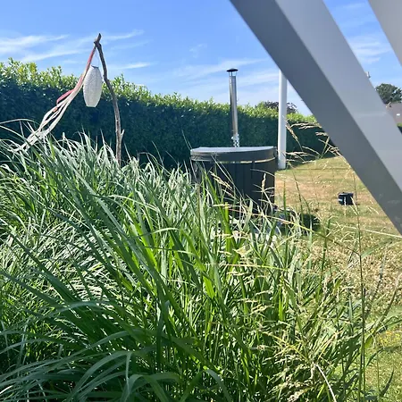 Maasparcje Met Hottub,kamadobbq En Firepit * 루르몬드