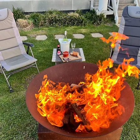 Σπίτι διακοπών Maasparcje Met Hottub,kamadobbq En Firepit *
